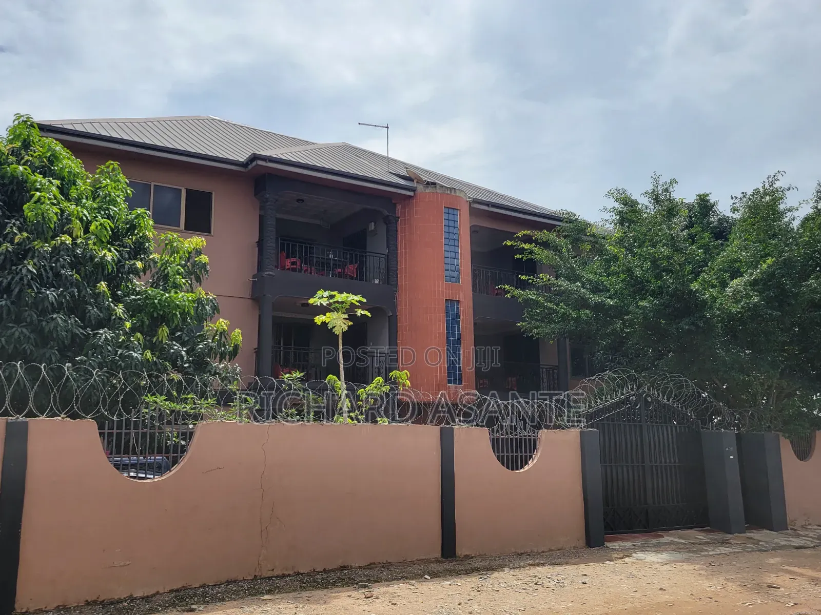 Furnished 12bdrm Block of Flats in Pokuase for sale