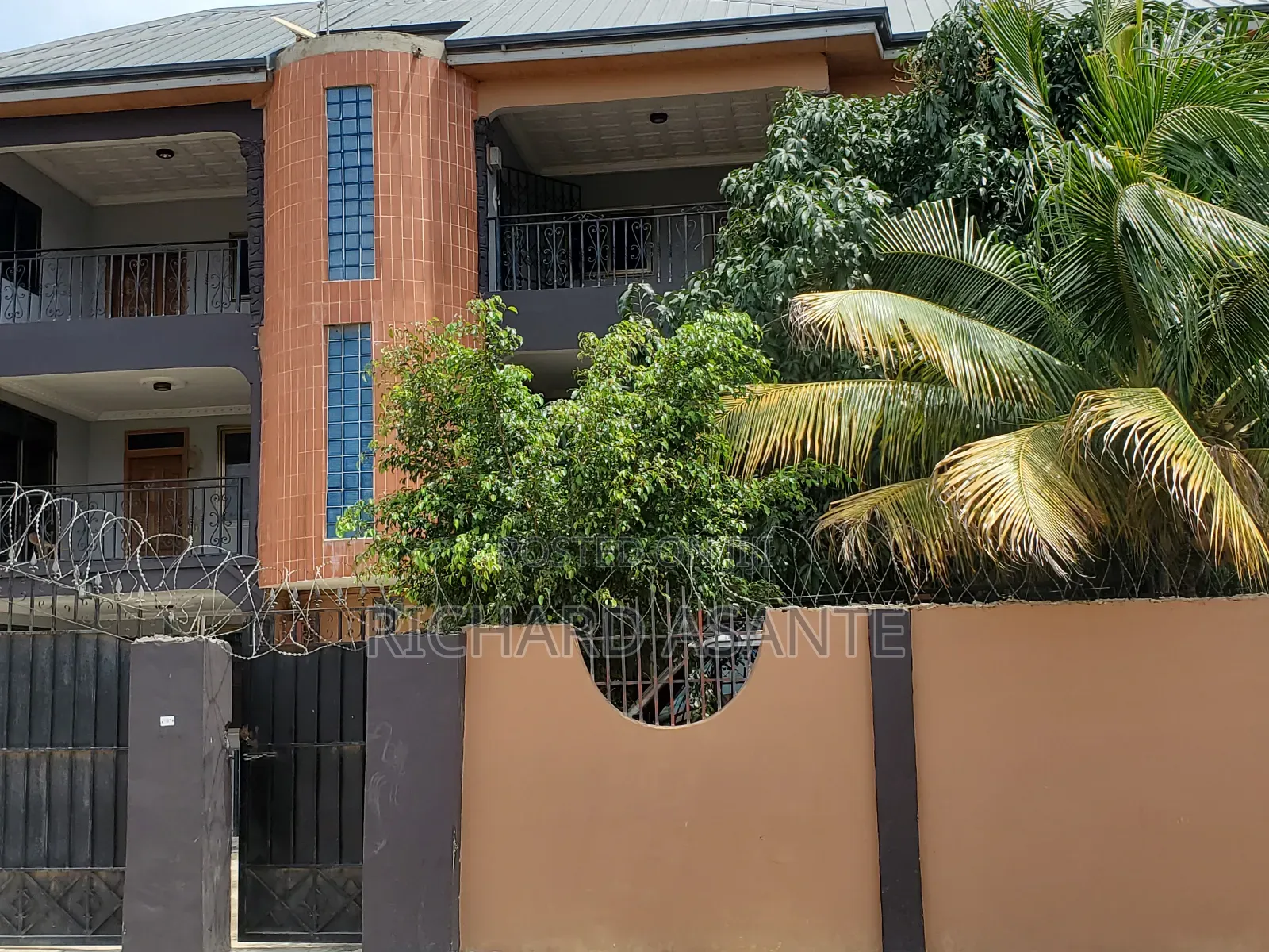 Furnished 12bdrm Block of Flats in Pokuase for sale
