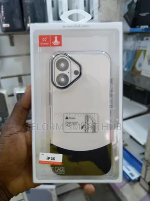 iPhone 16 /16 Plus Transparent Half Case