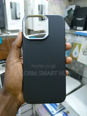 Phone 16 Pro Max / 16 Carbon Fibre With Magsafe Case