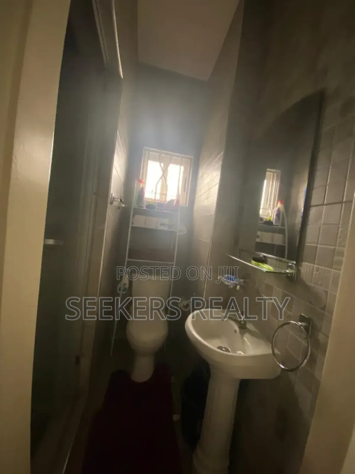 Furnished 1bdrm Apartment in Seekers Realty, Labone for rent