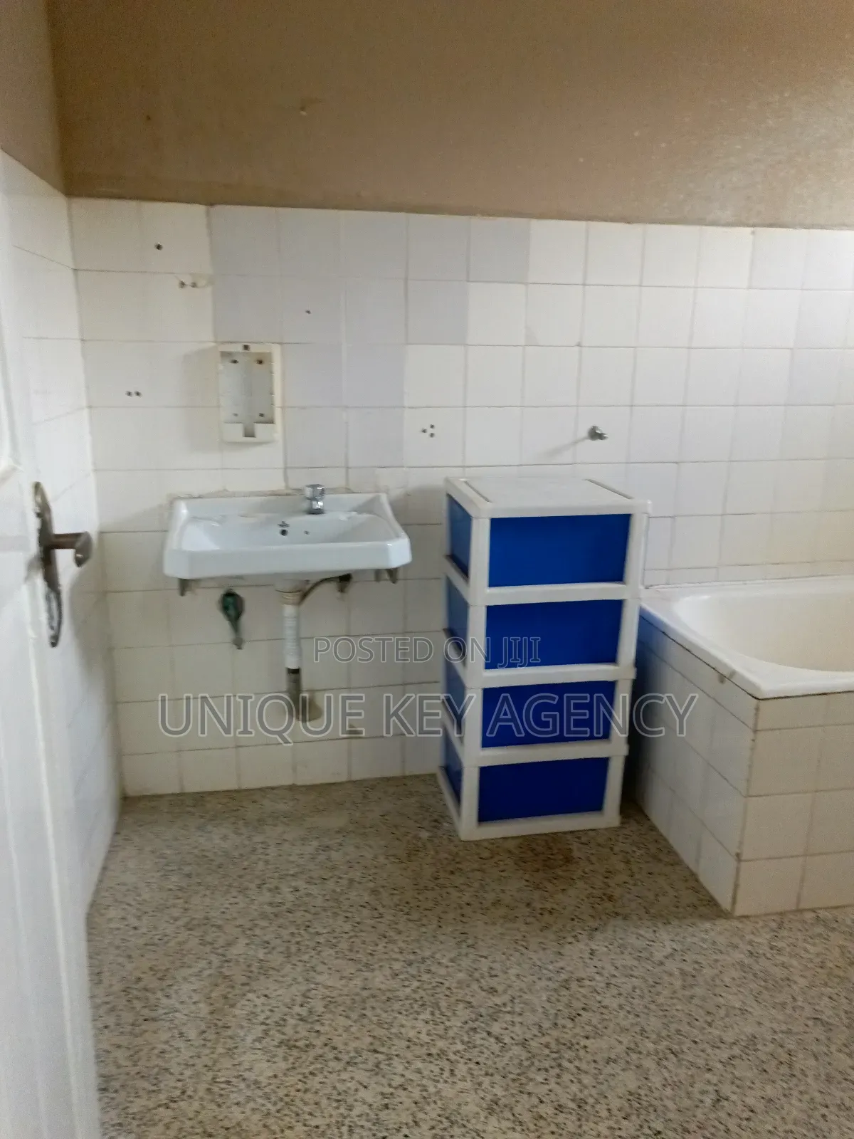 Office Space in Airport Residential
