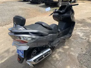 Suzuki Burgman 2017 Silver