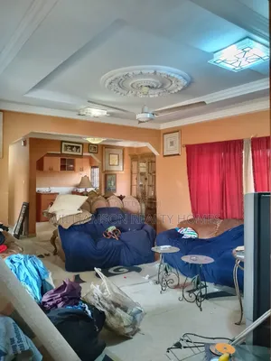 4bdrm House in Community 18 Area, Spintex for rent