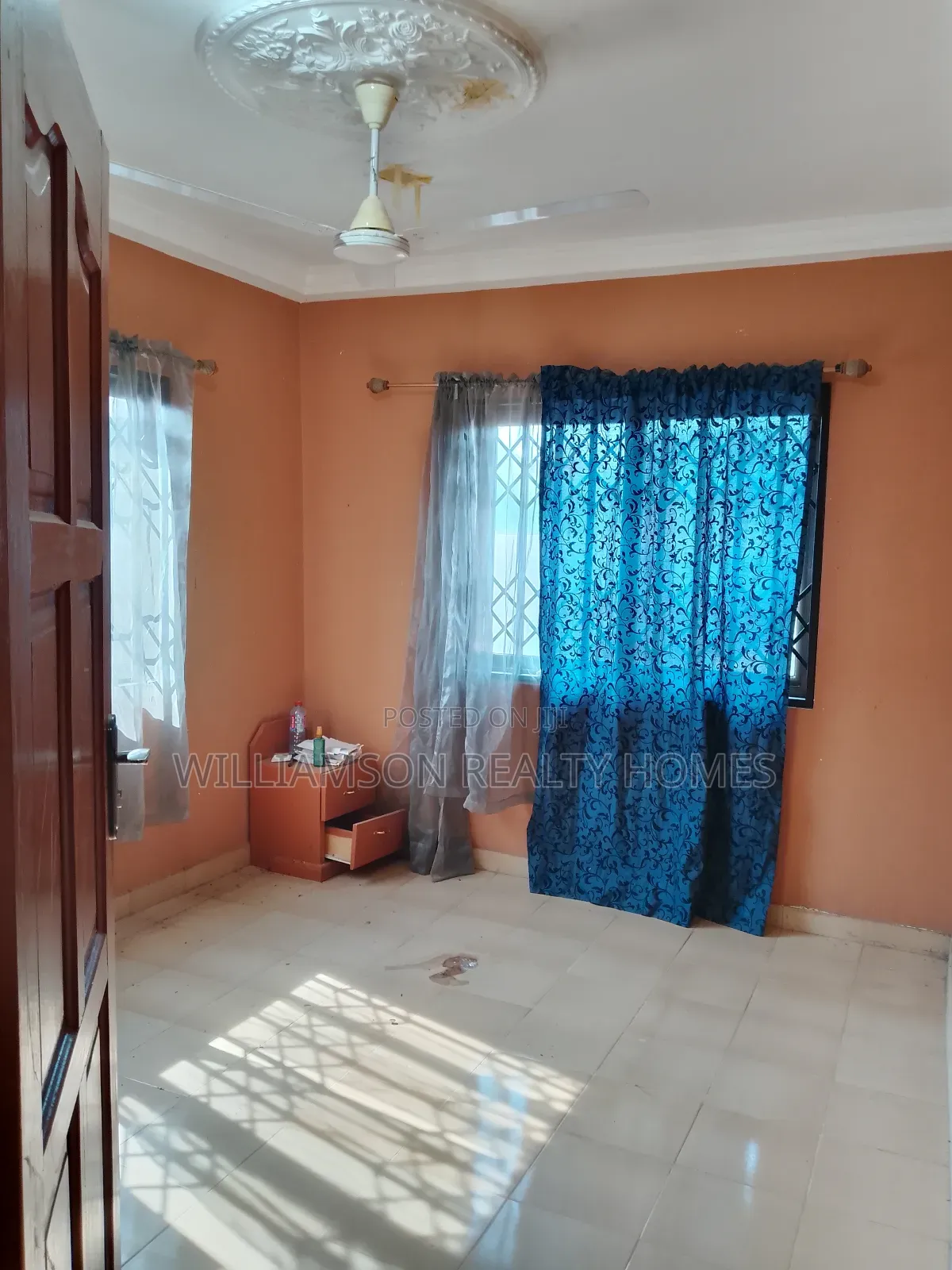 4bdrm House in Community 18 Area, Spintex for rent