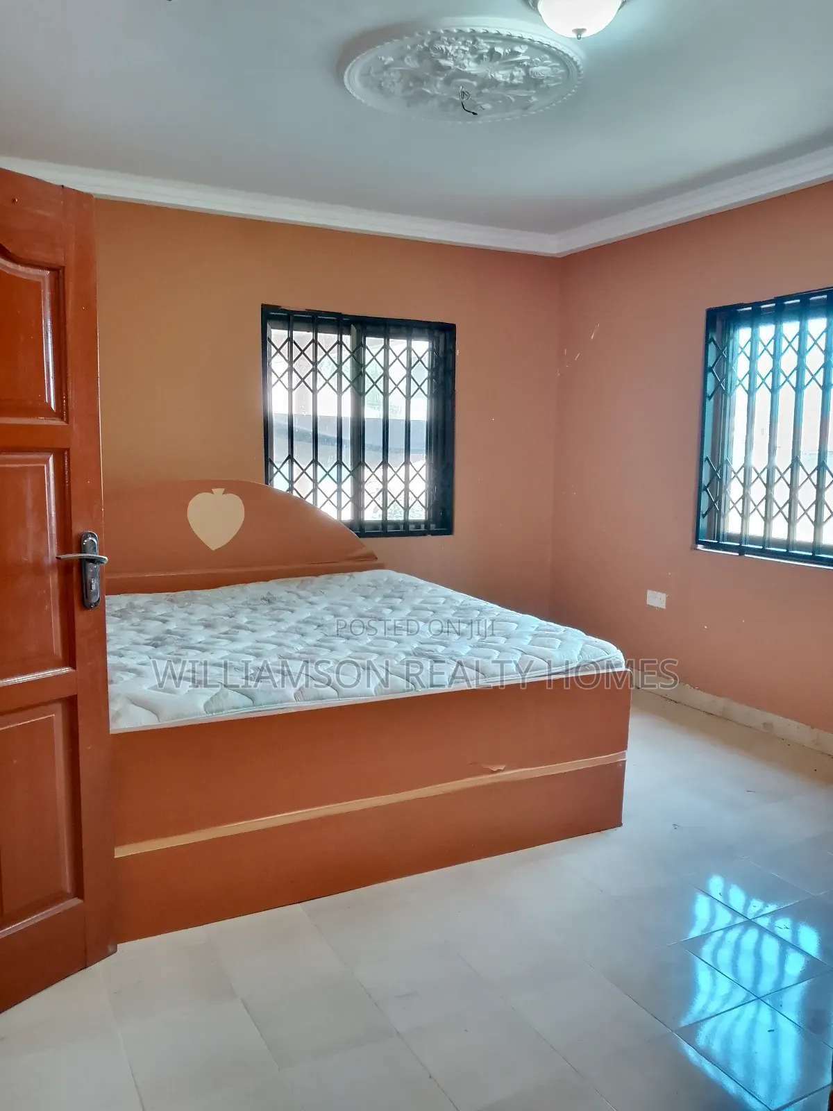 4bdrm House in Community 18 Area, Spintex for rent
