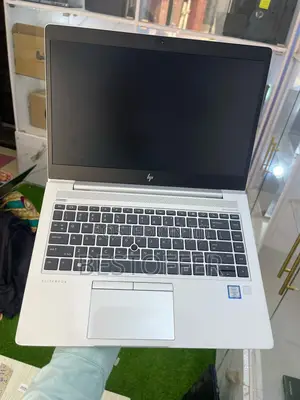 New Laptop HP EliteBook 840 G8 8GB Intel Core i5 SSD 256GB