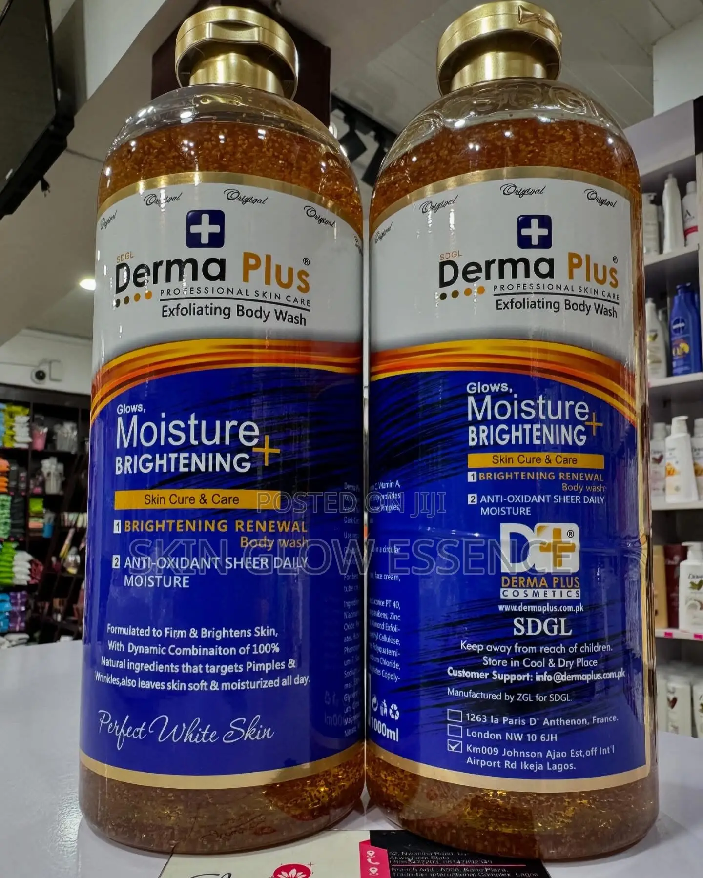 Derma Plus Exfoliating Shower Gel
