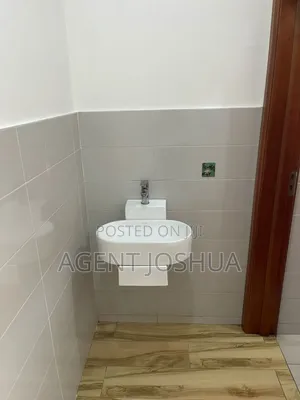 4bdrm House in Regimanuel Estate, Spintex for rent