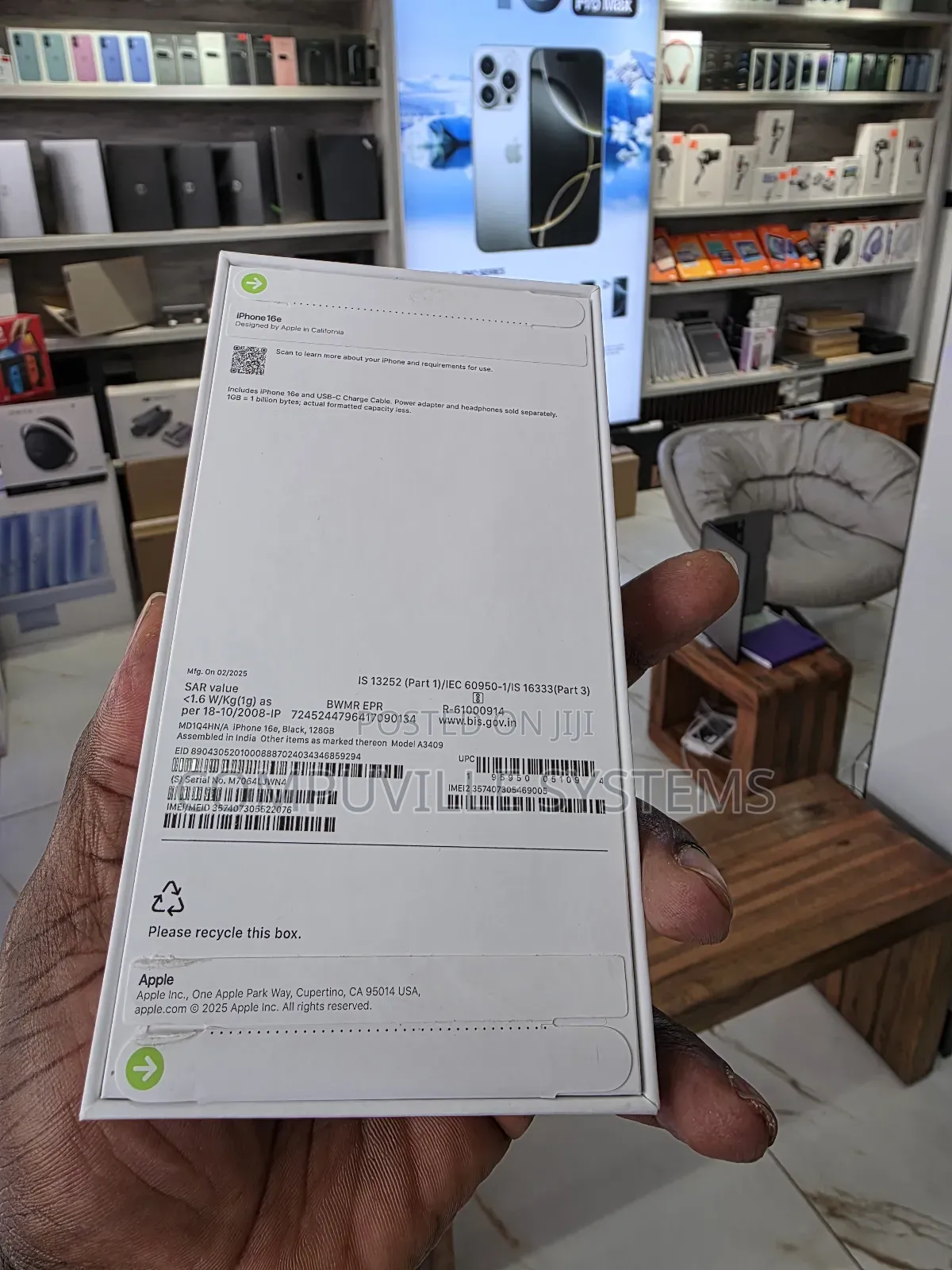 New Apple iPhone 16e 128 GB Black