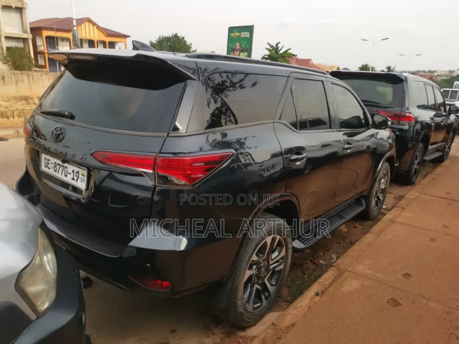 Toyota Fortuner 2018 Black