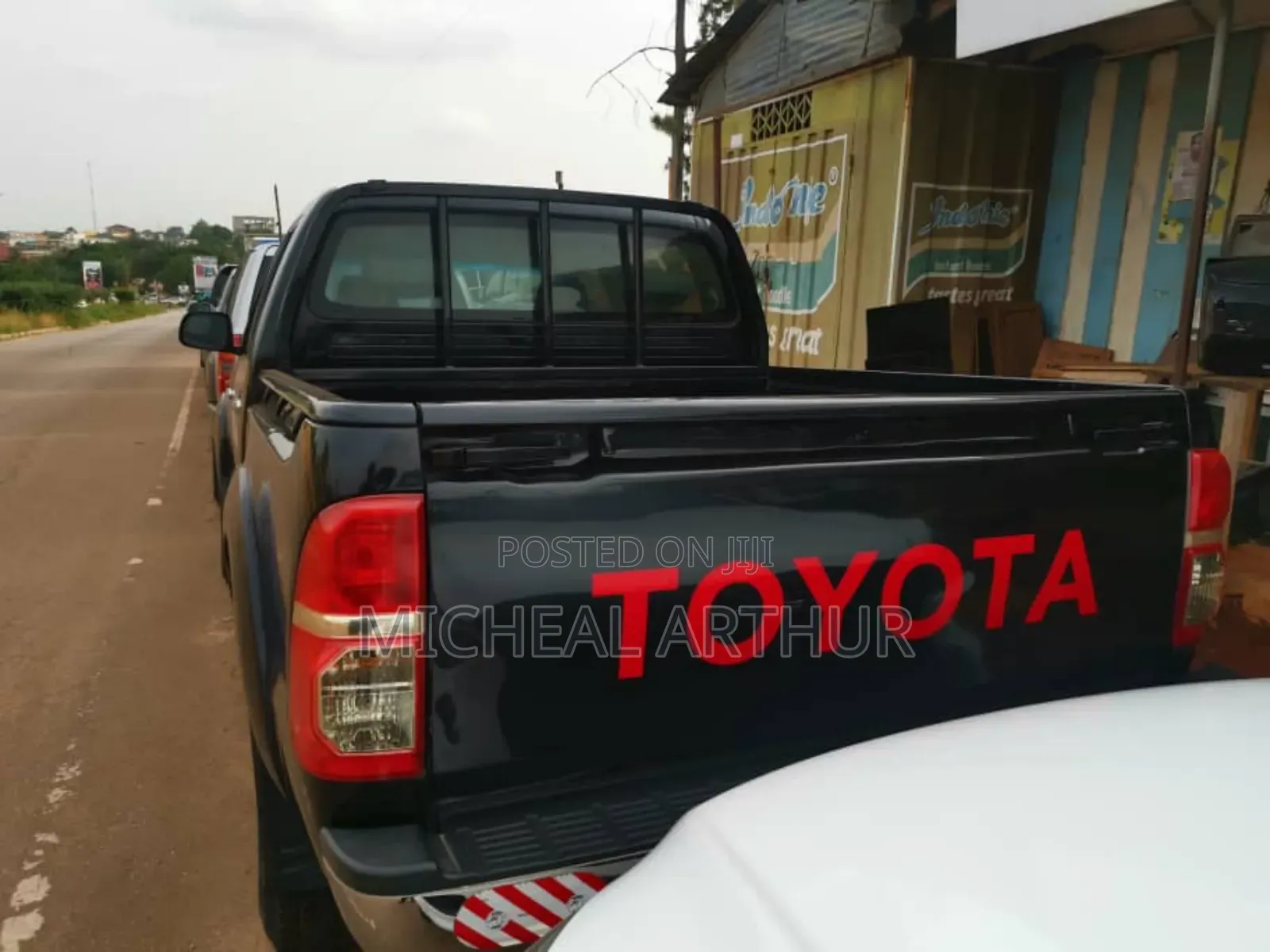 Toyota Hilux 2014 Black