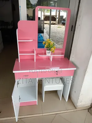 Craving Ladies Dresser