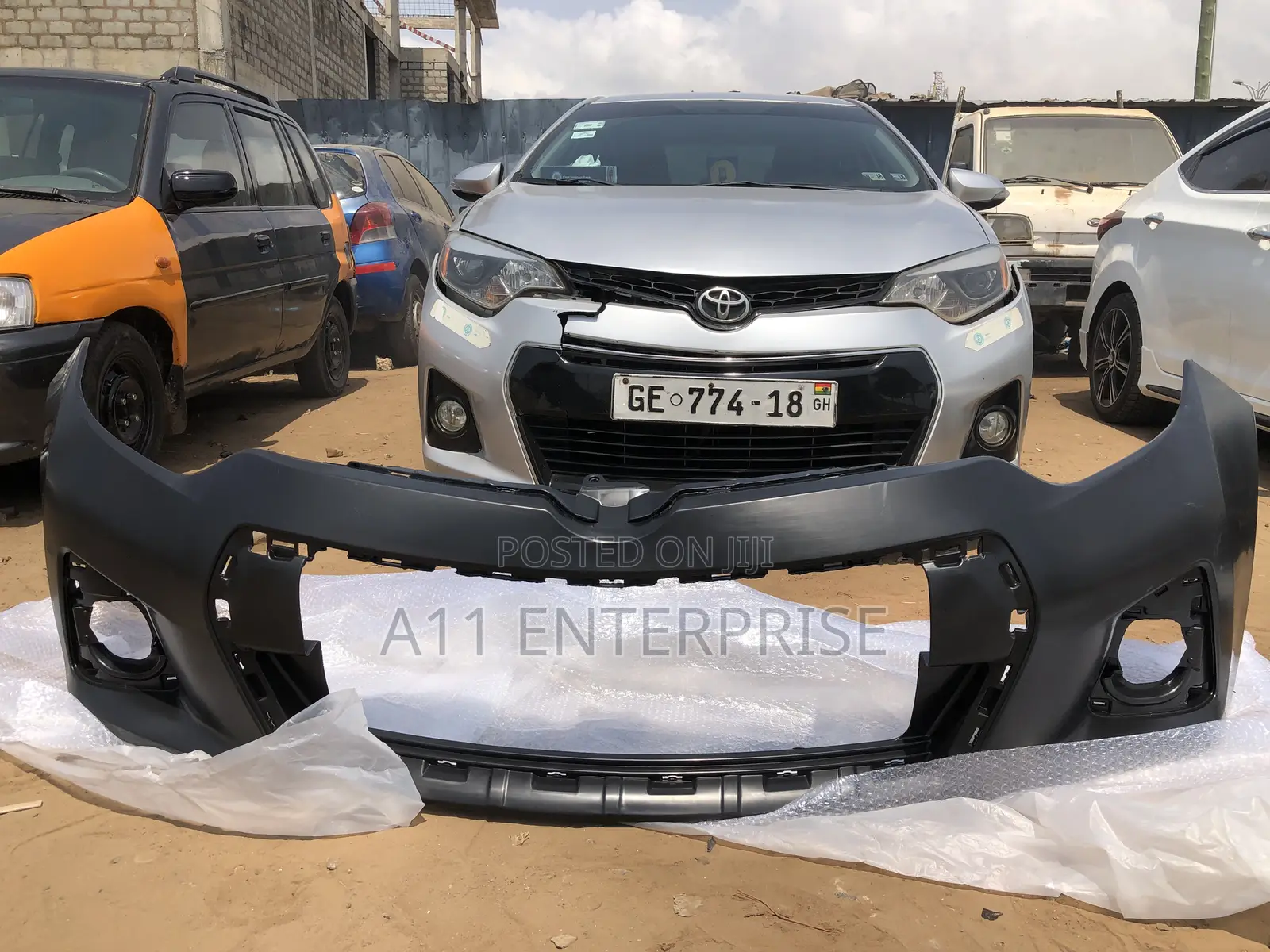 Toyota Corolla 2014 Se Front Bumper