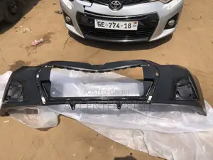 Toyota Corolla 2014 Se Front Bumper