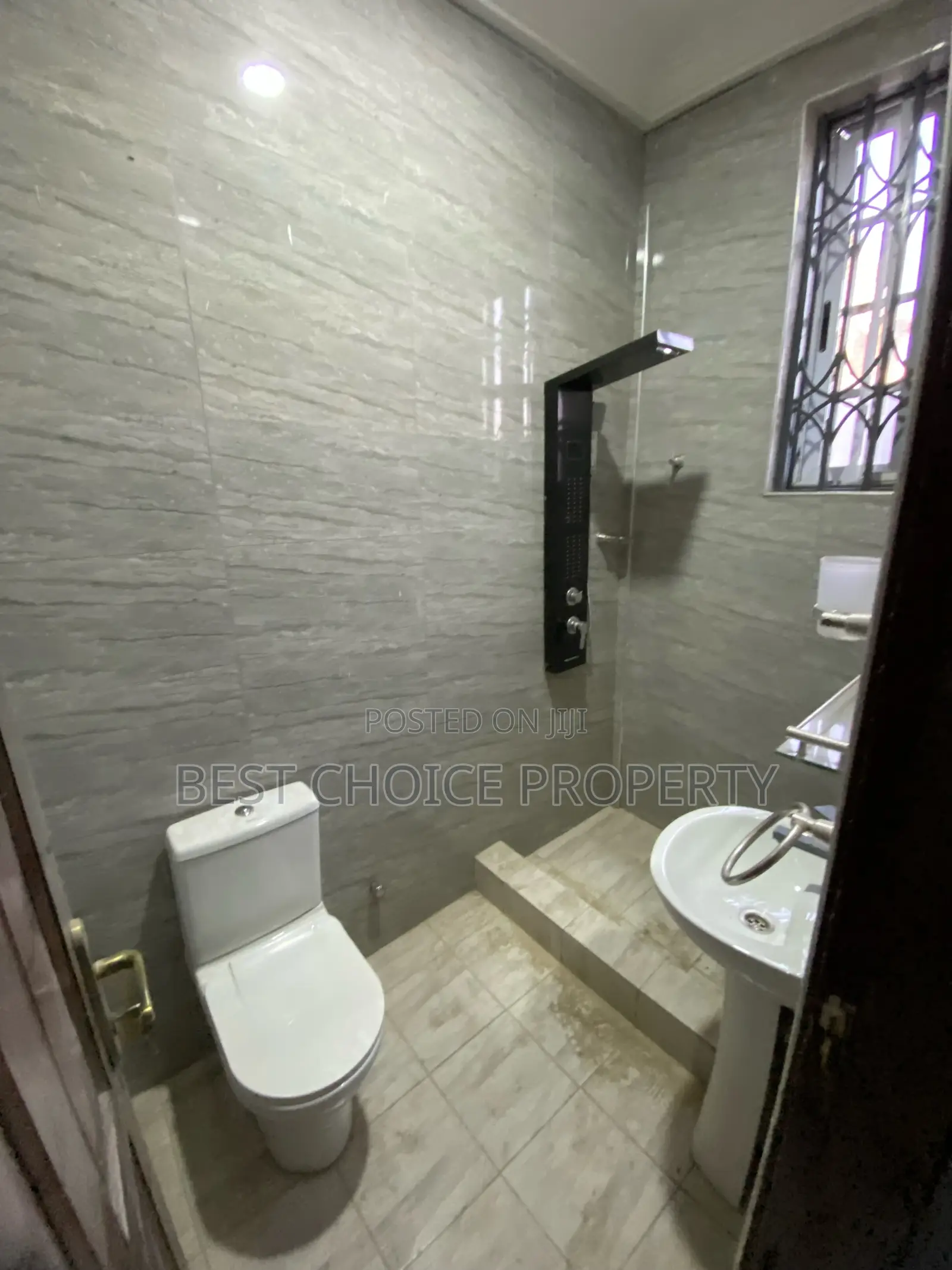3bdrm Apartment in Adenta New Legon for rent