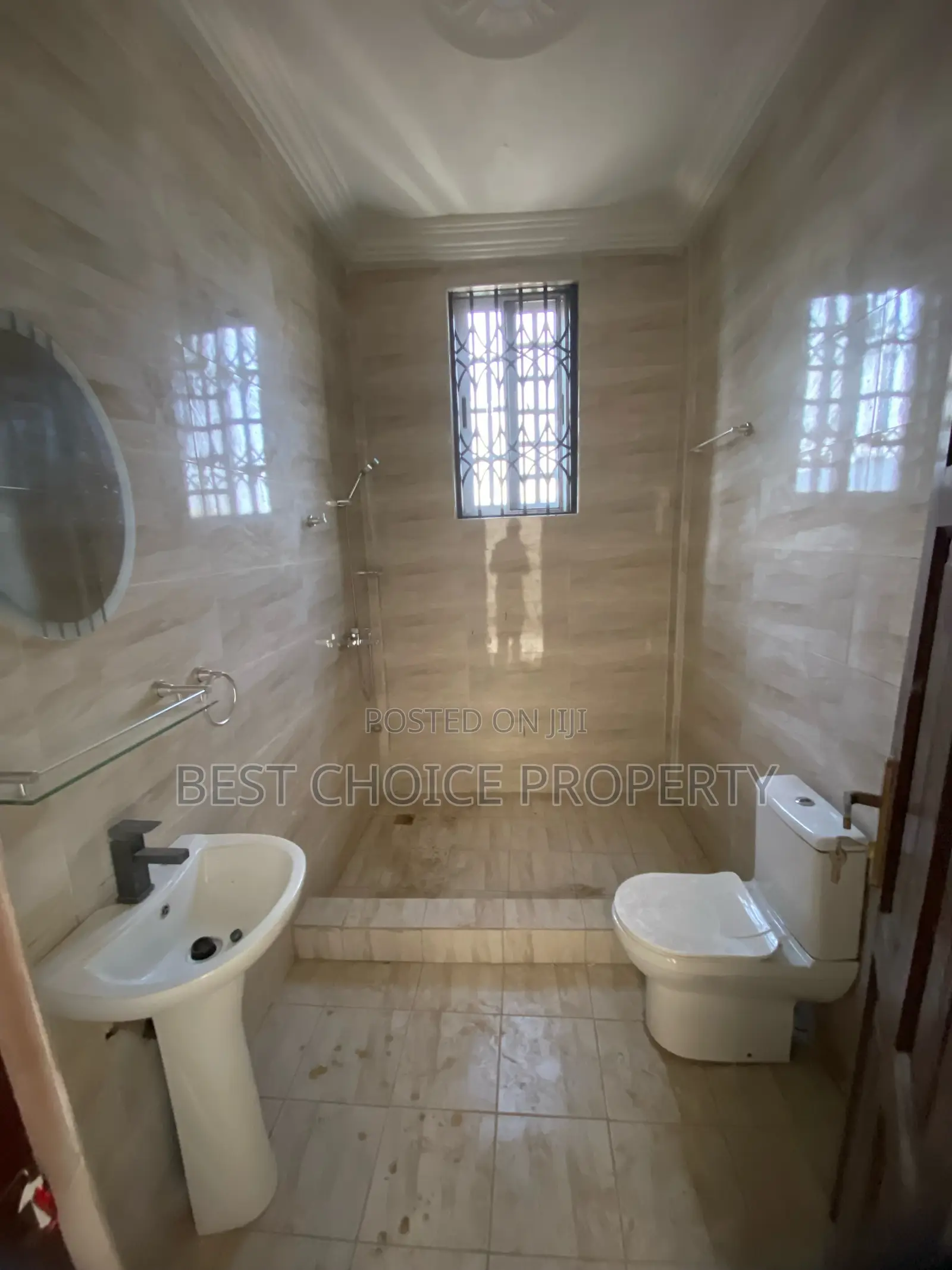 3bdrm Apartment in Adenta New Legon for rent