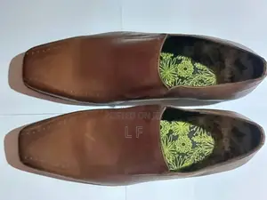 Classic Tan Shoes for Men