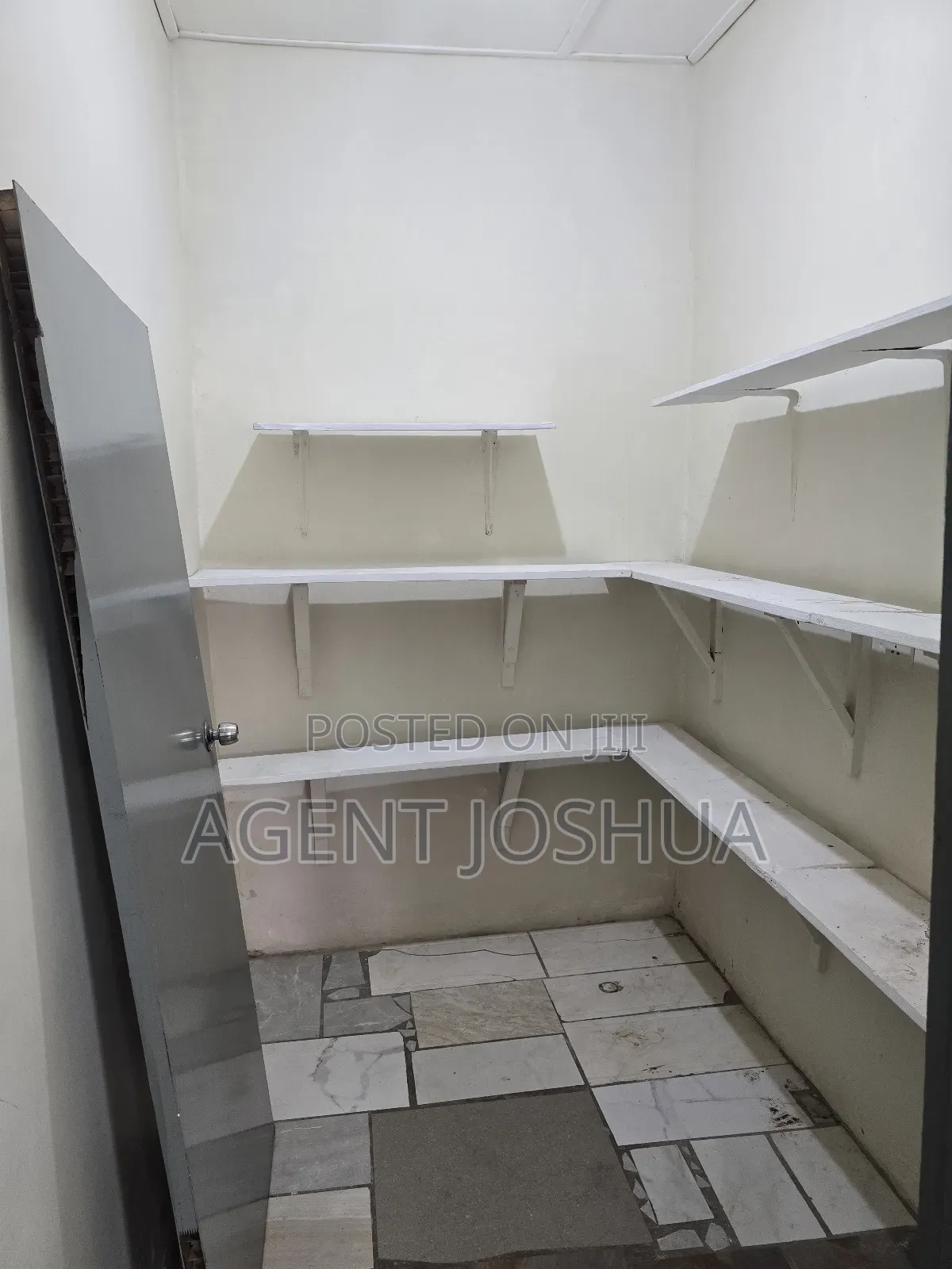 3bdrm House in Manet Viile Estate, Spintex for rent
