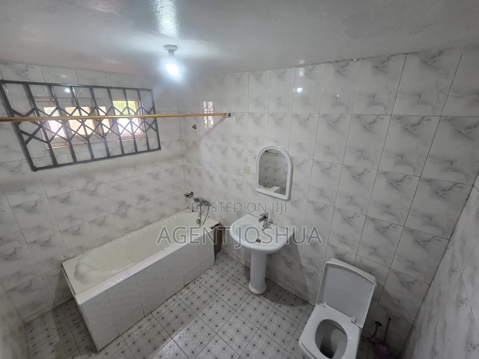 3bdrm House in Manet Viile Estate, Spintex for rent