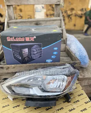 Nissan Sentra 2015-2017 Headlight
