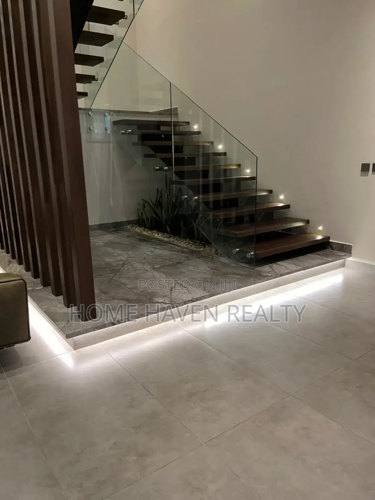 Furnished 3bdrm Duplex in Airport Residentials for rent