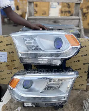 Dodge Durango 2016 Headlight