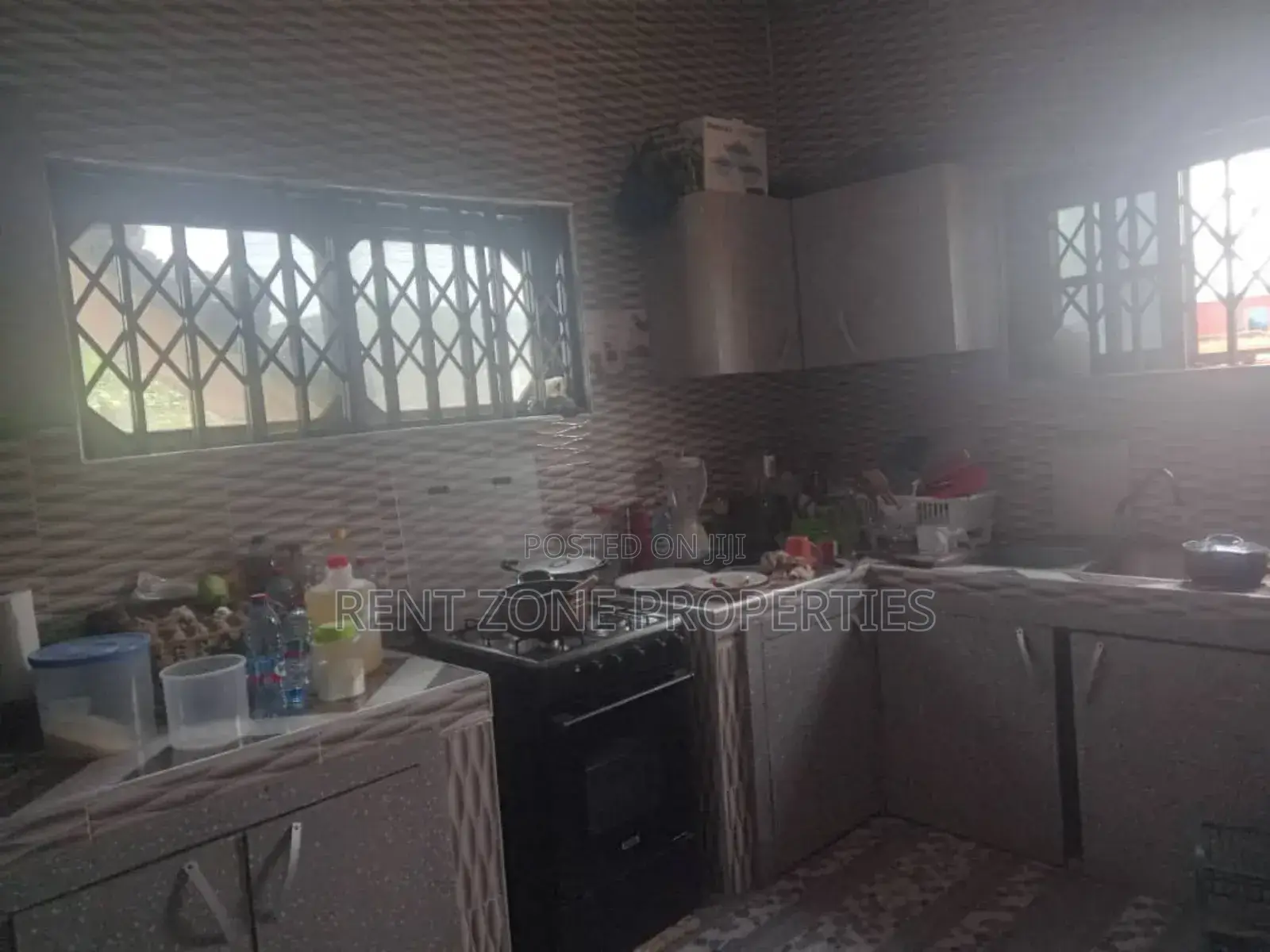 Mini Flat in Rent Zone Properties, Manhean for sale