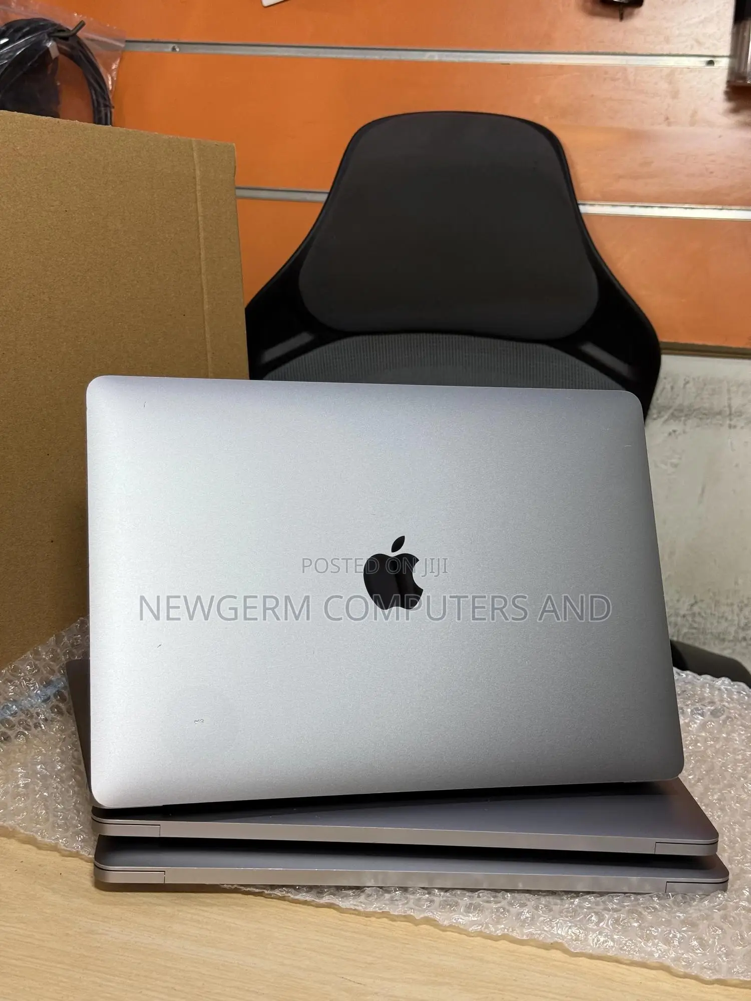 Laptop Apple MacBook Pro 16GB Intel Core i5 SSD 256GB