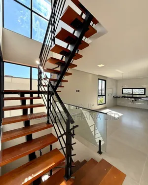 3bdrm House in Accra for sale