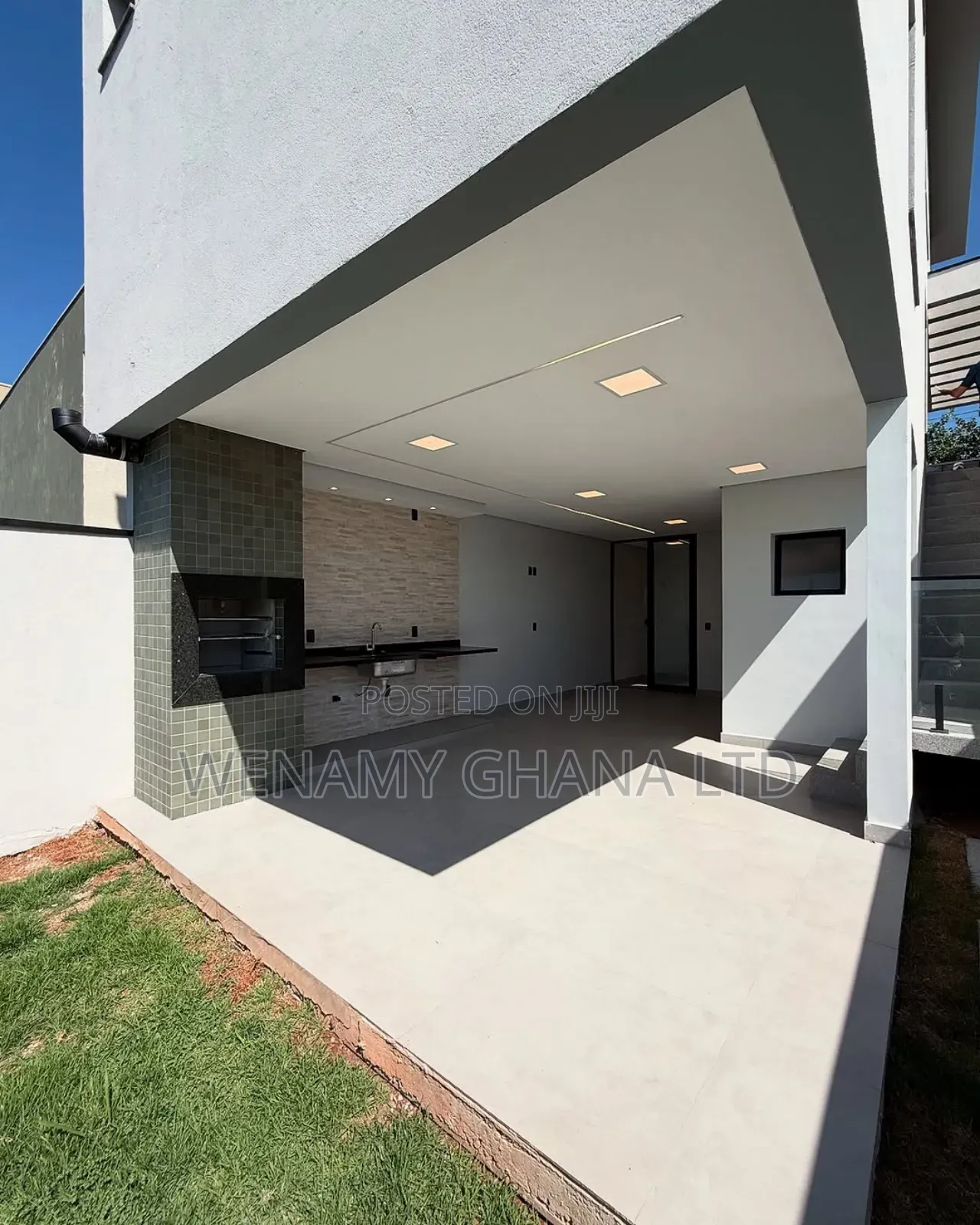 3bdrm House in Accra for sale