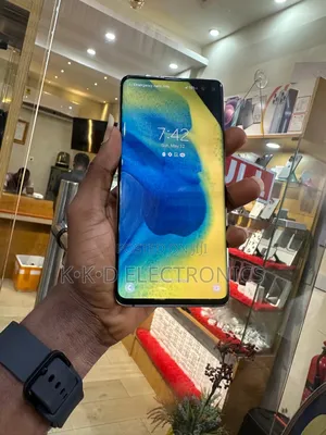Samsung Galaxy S10 Plus 128 GB Black