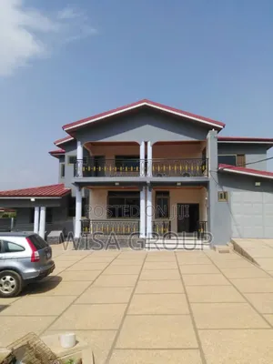 8bdrm Duplex in Wisa Group, Accra Metropolitan for rent
