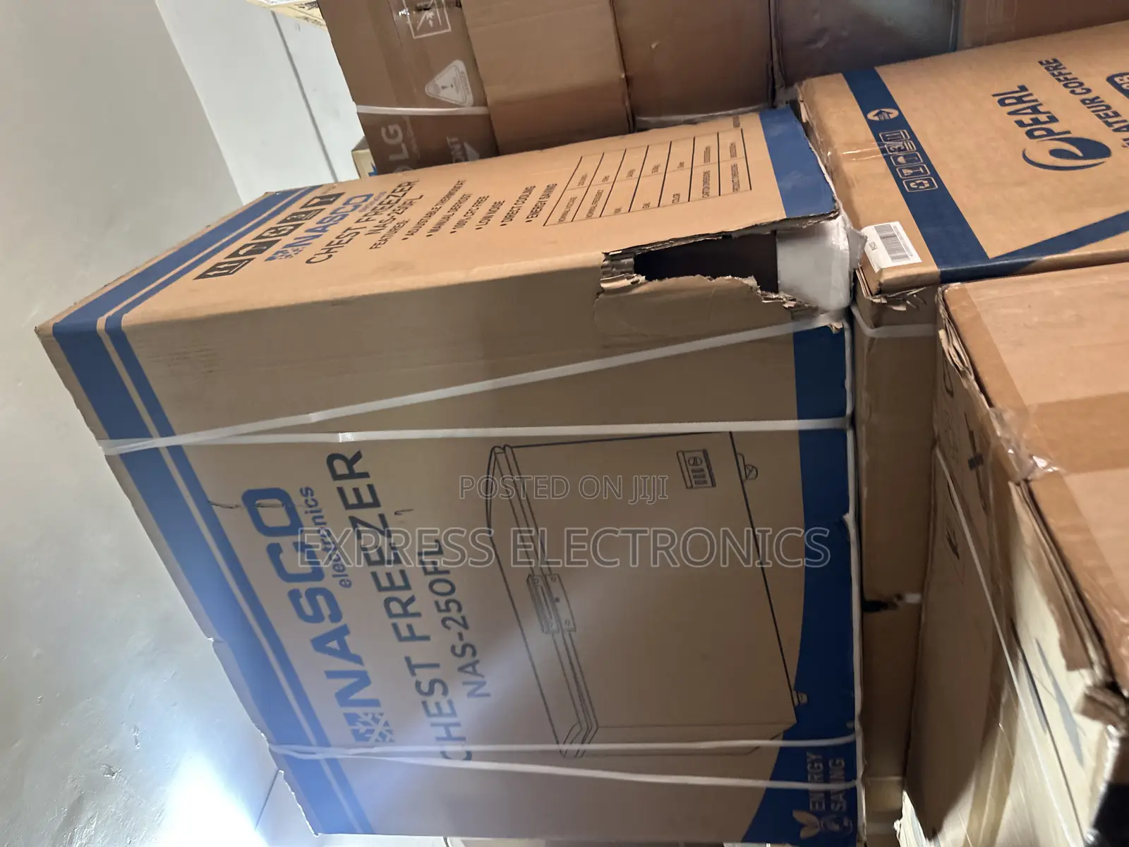 Rich Chill Master 200l Nasd-250flb Nasco Chest Freezer