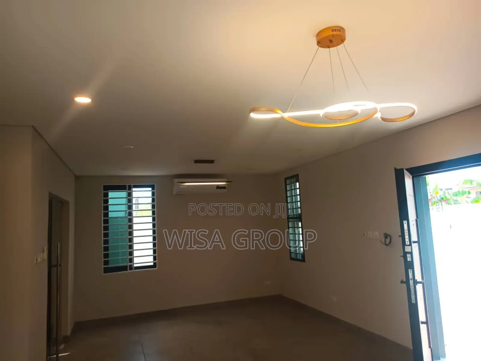 5bdrm Duplex in Wisa Group, Accra Metropolitan for sale