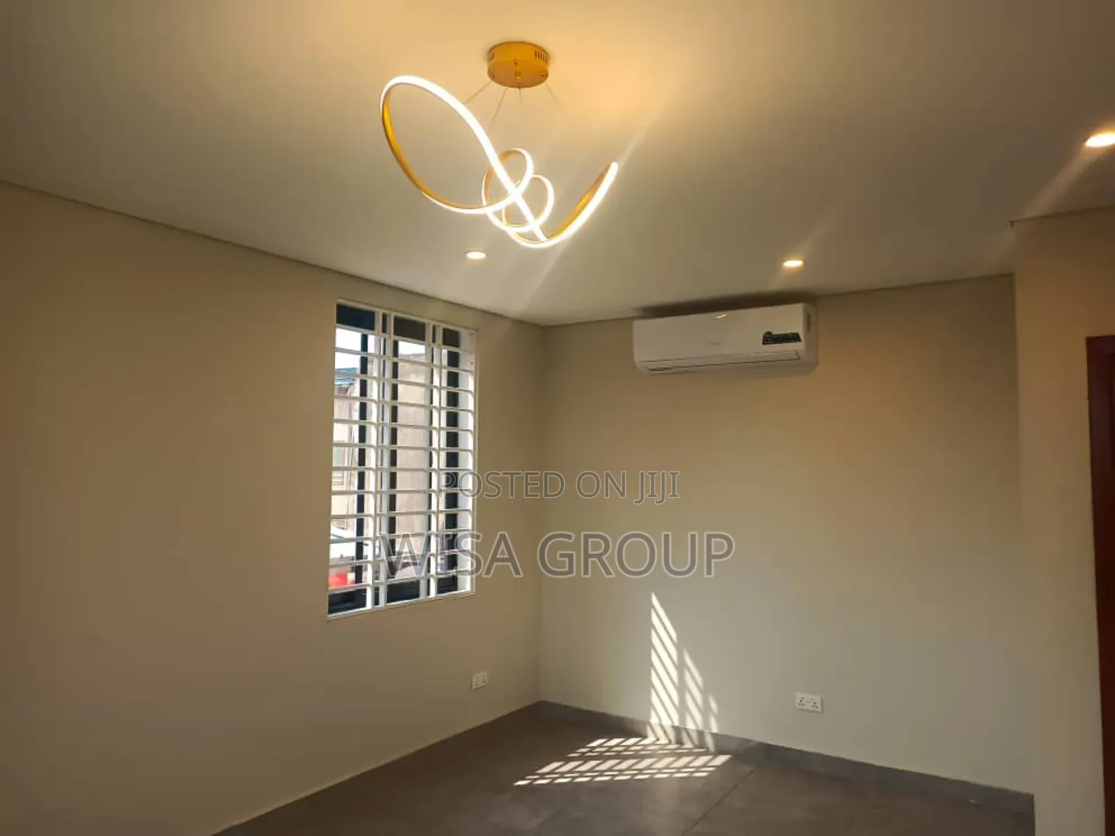 5bdrm Duplex in Wisa Group, Accra Metropolitan for sale