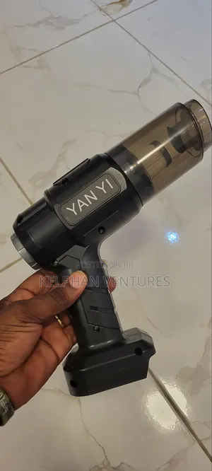 Portable Wireless Vacuum Cleaner