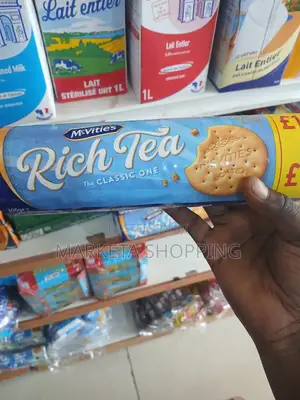 Mcvites Rich Tea Biscuits (300g)
