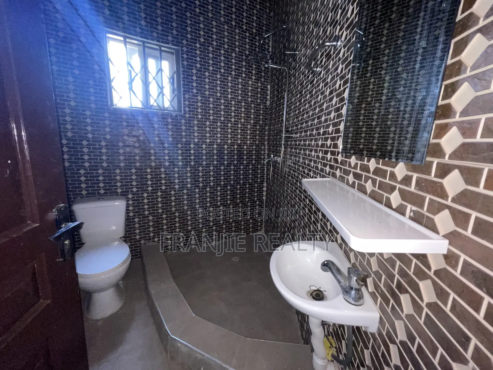 1bdrm Apartment in Weija for rent