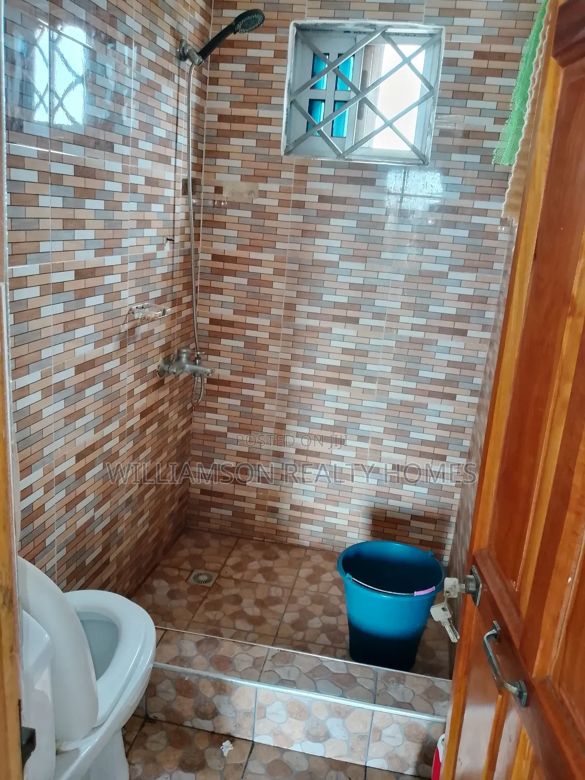 1bdrm Apartment in Hfc Estate Area, Spintex for rent
