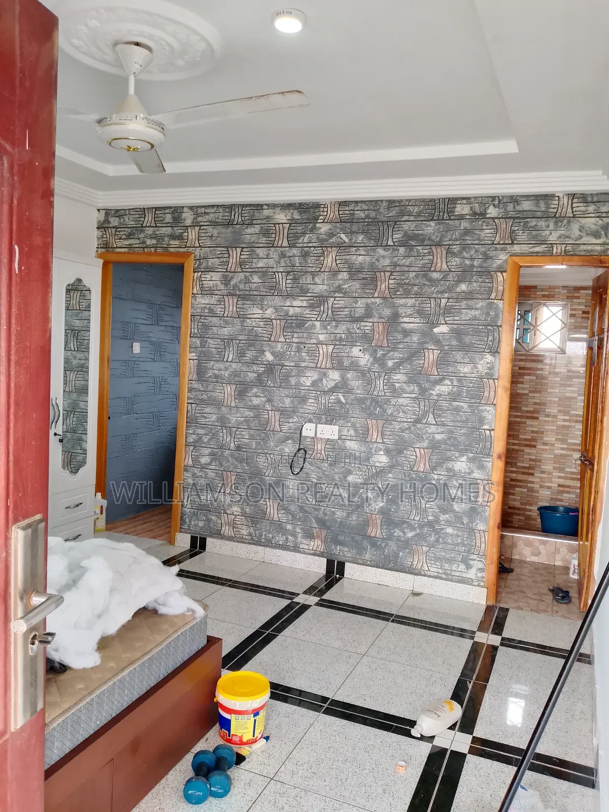 1bdrm Apartment in Hfc Estate Area, Spintex for rent