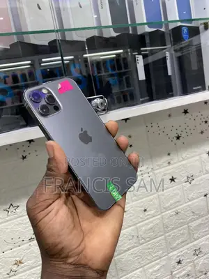 New Apple iPhone 12 Pro 128 GB Black