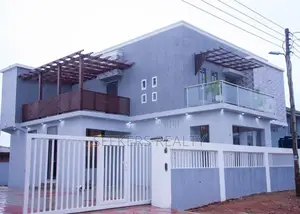 4bdrm Duplex in Seekers Realty, Oyarifa for sale