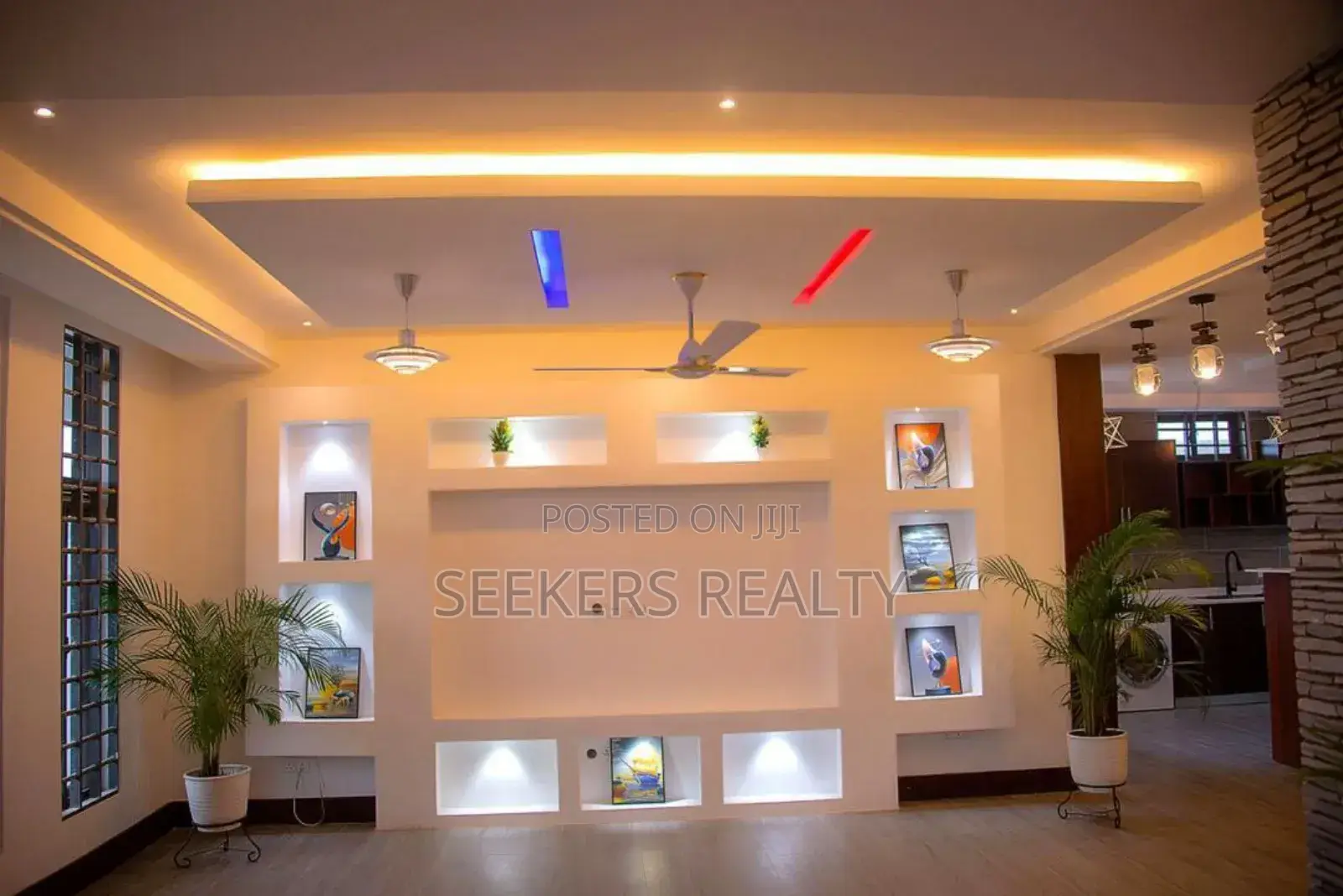 4bdrm Duplex in Seekers Realty, Oyarifa for sale