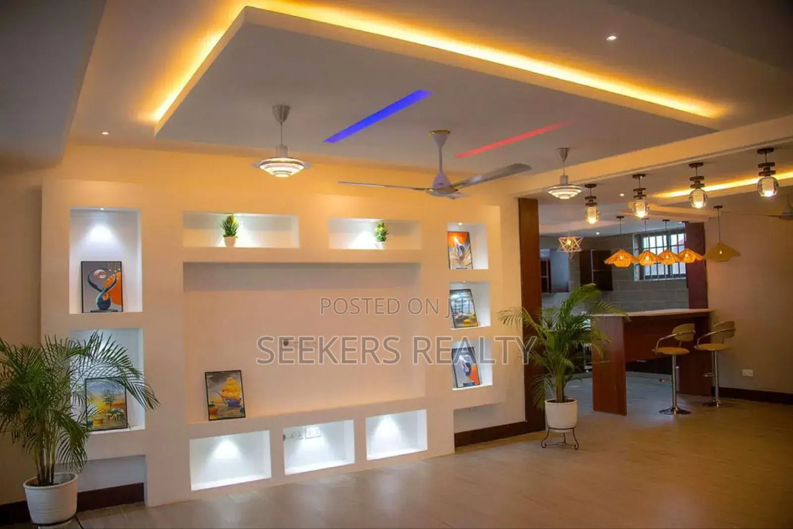 4bdrm Duplex in Seekers Realty, Oyarifa for sale