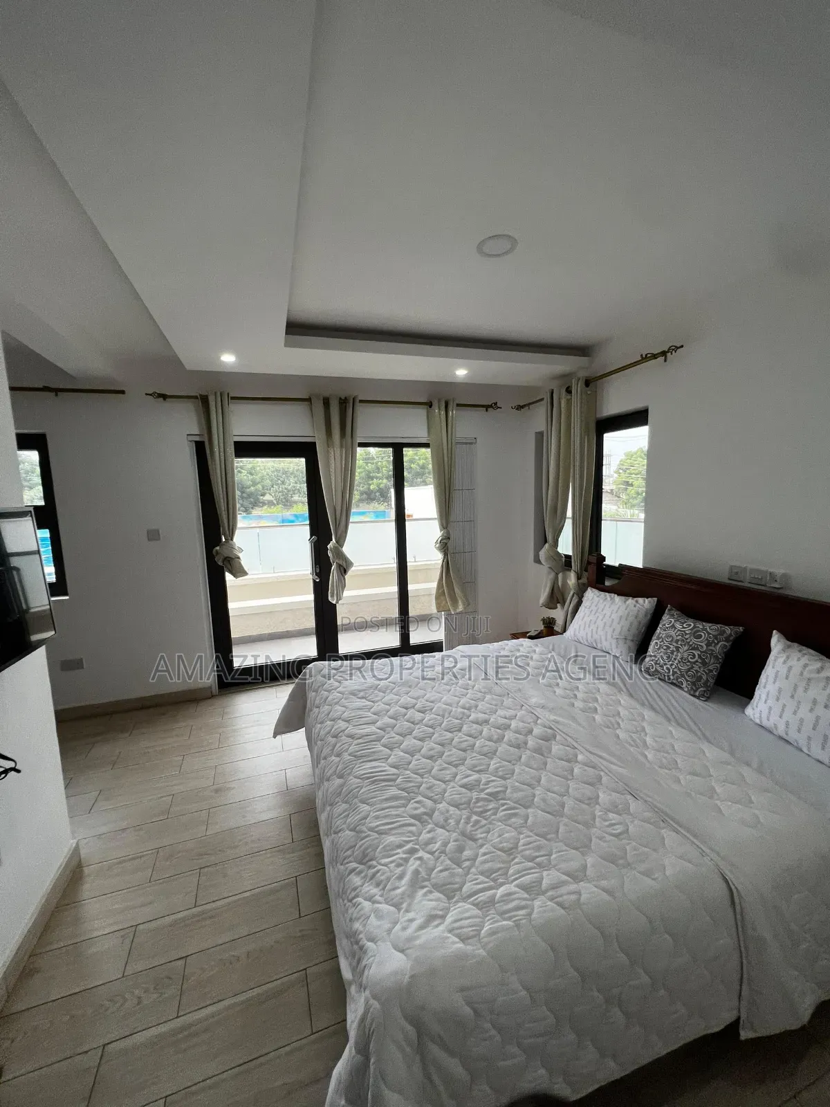 5bdrm House in Labone for sale