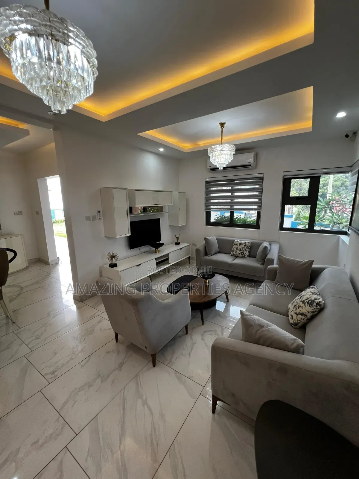 5bdrm House in Labone for sale