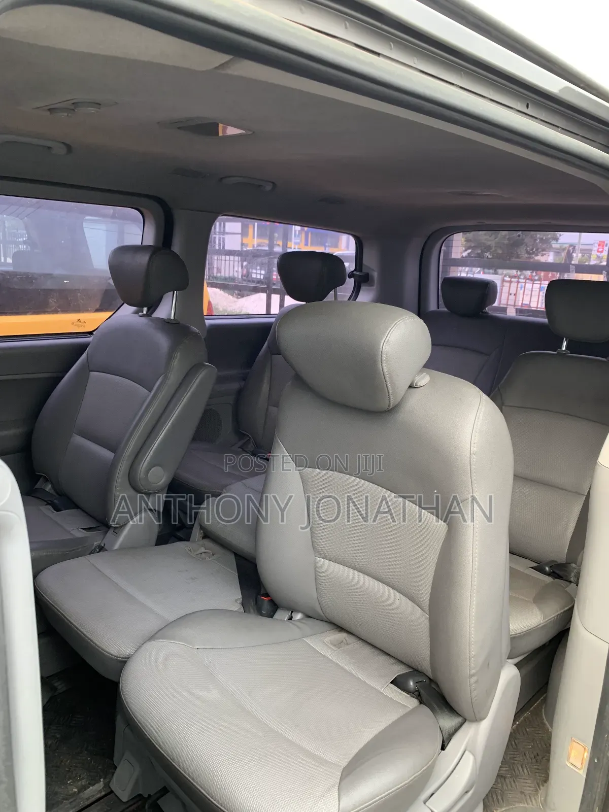 Hyundai Starex 2014 Yellow
