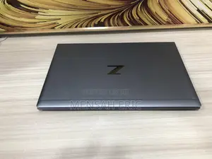 Laptop HP ZBook Firefly 14 G7 16GB Intel Core i5 SSD 256GB