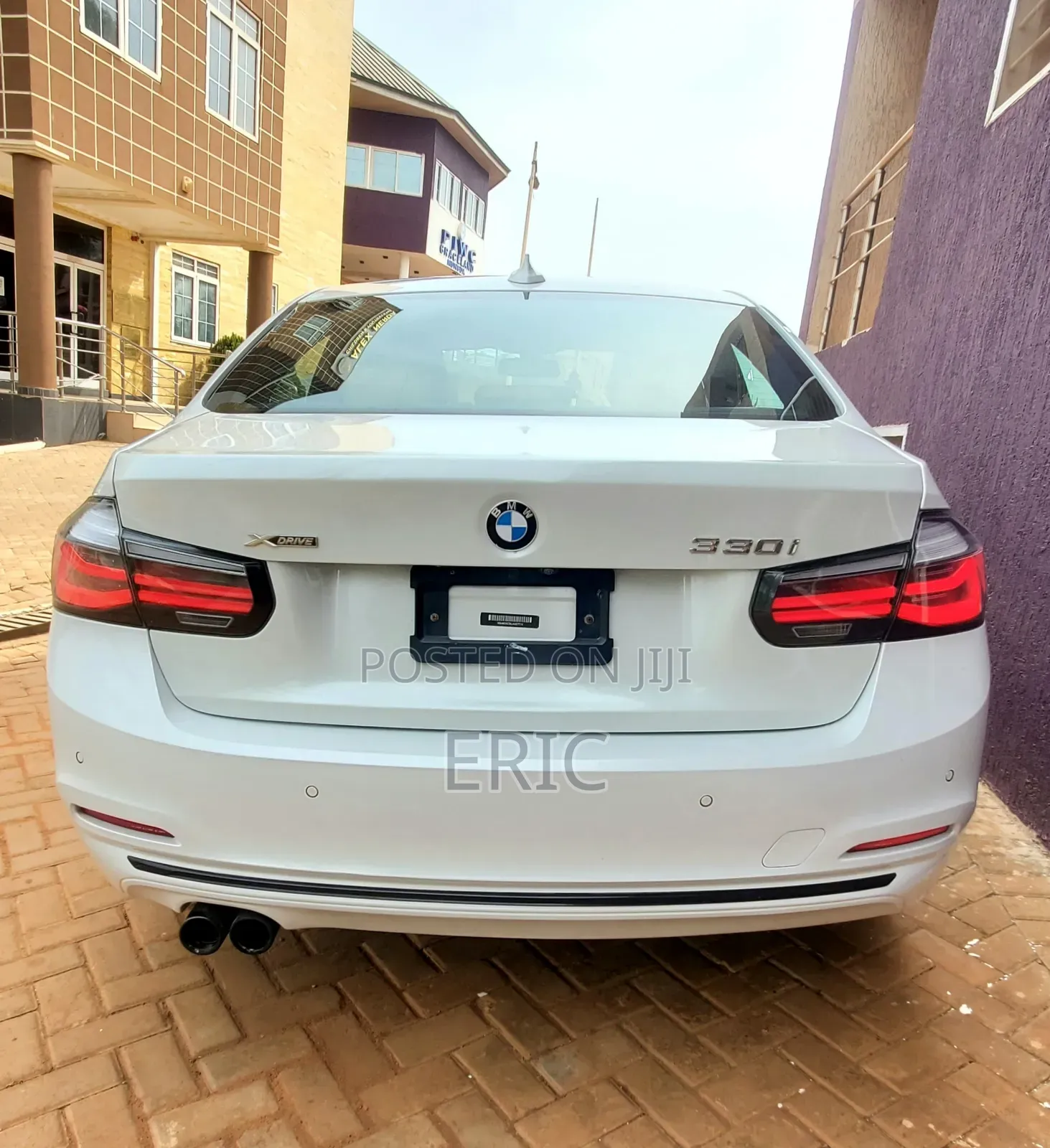 BMW 330i 2018 White